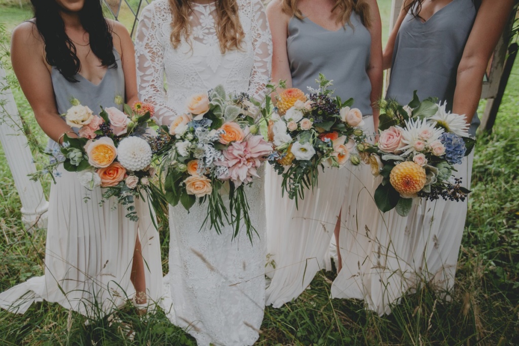 bridesmaids bouquets and wedding flowers