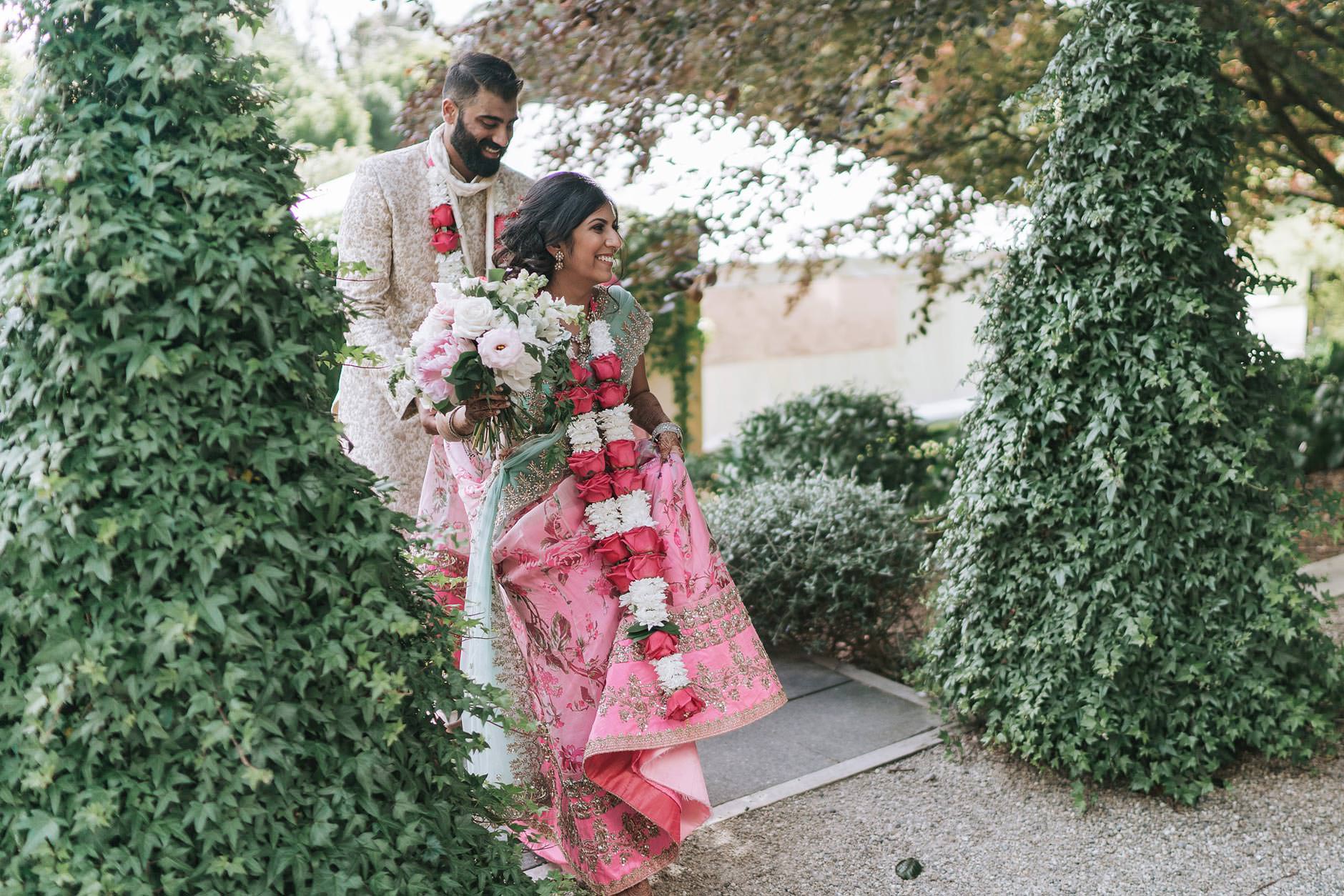 wedding couple flower garland